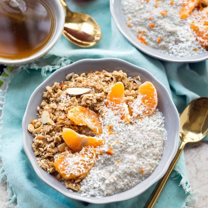 Start your day with this Dreamy Tangerine Chia Pudding, the perfect breakfast bowl! It's simple, delicious and healthy. #Vegan #Soyfree #veganyackattack