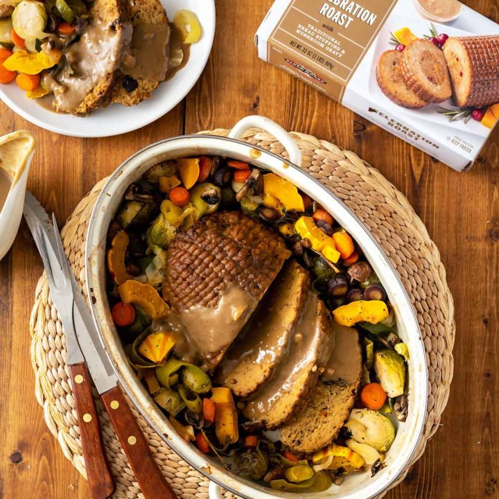 When the holidays come around, the pressure is on for plant-based dishes to deliver. Wow your friends and family with this easy-to-prepare Celebration Roast Centerpiece! #FieldRoast #plantbased