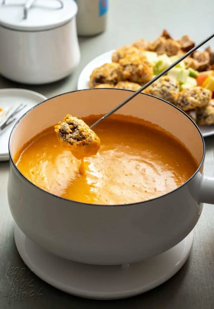 Need a shareable, fun, party meal? Make my Smoky Vegan Fondue with Breaded Mushroom Dippers! Not only is this cheezy goodness plant based, it’s also nut-free and soy-free. #vegan #plantbased #dansk #veganyackattack